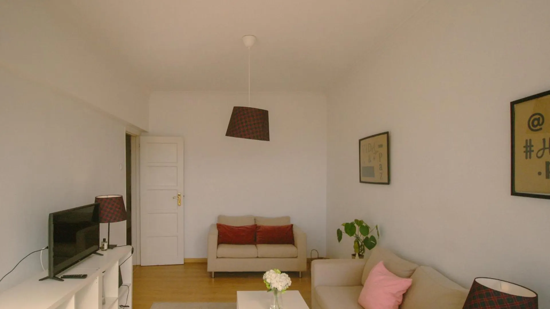 Queluz Apartment